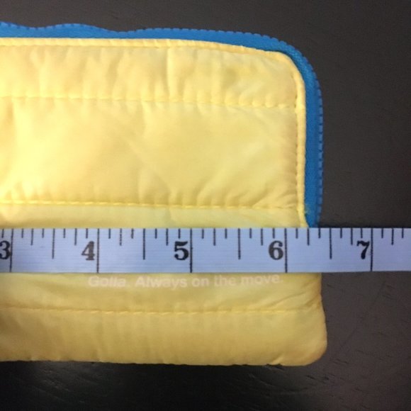 Golla Acid Yellow and Blue Corduoroy Smart Phone Pouch - Picture 12 of 13